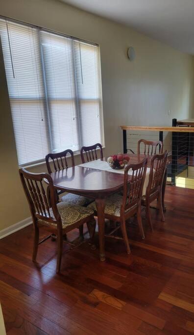 Charming 3Bd 2Bth Apartment Chicago Eksteriør billede